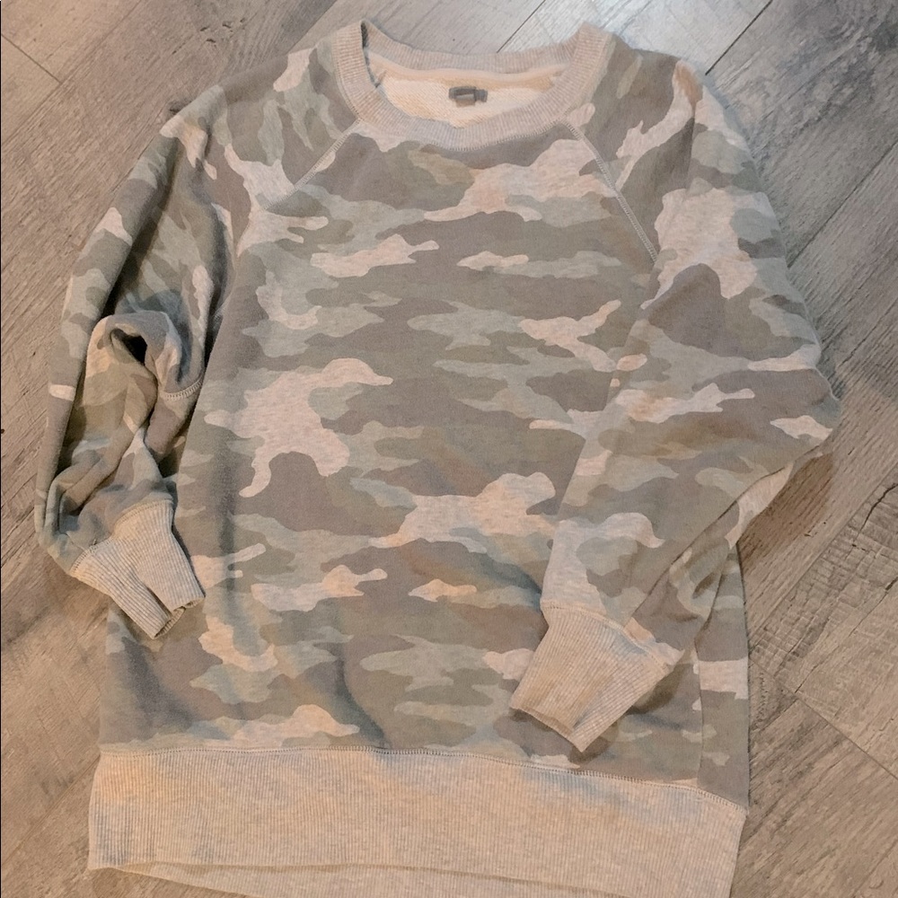Aerie sweatshirt